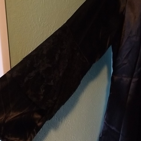 Jacket - Picture 3 of 3